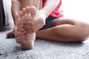 Midfoot Arthritis and How to Manage It